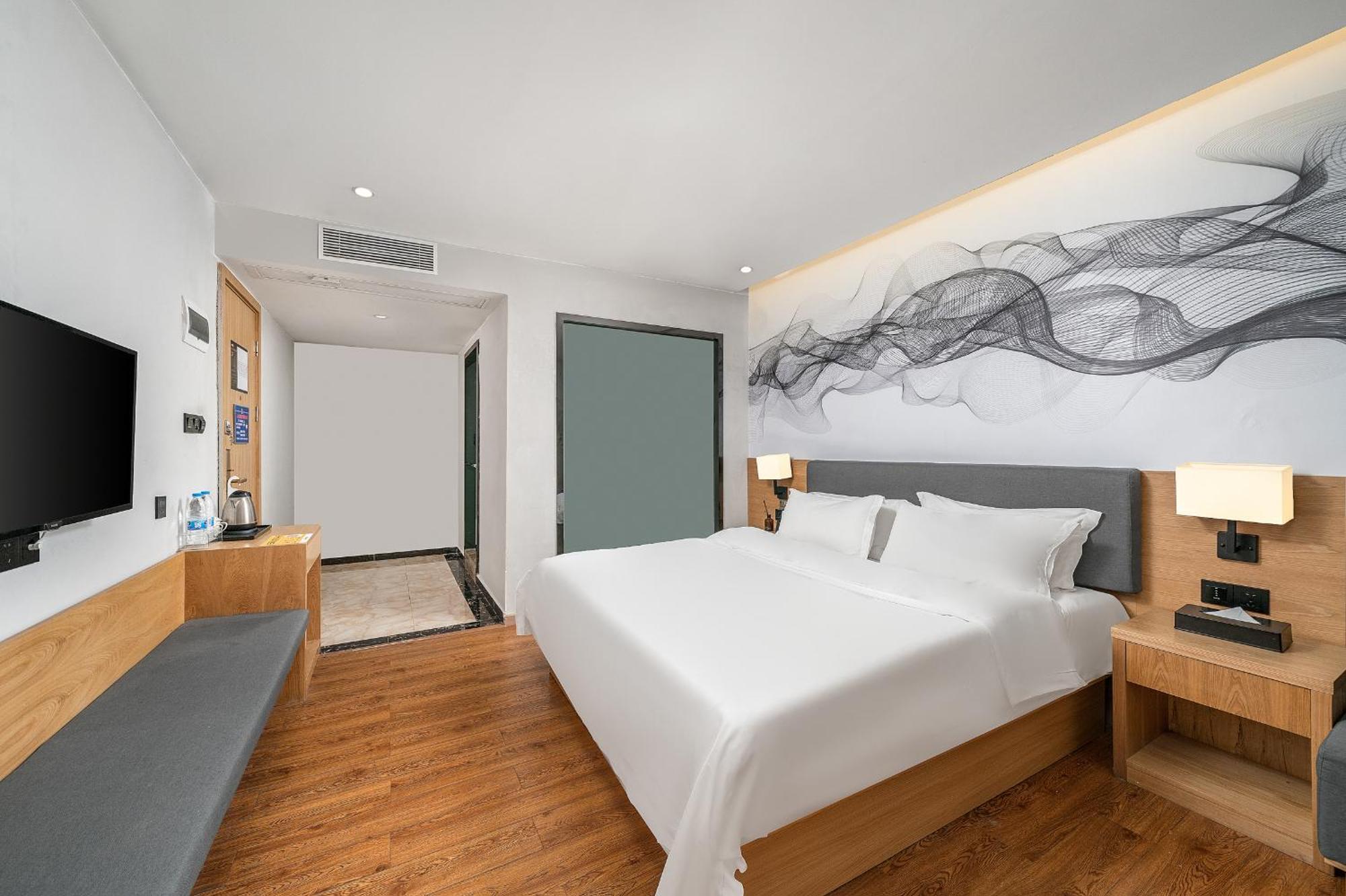 Felice Hotel-Guangzhou Baiyun International Airport Renhe Metro Station Branch Гуанчжоу Экстерьер фото